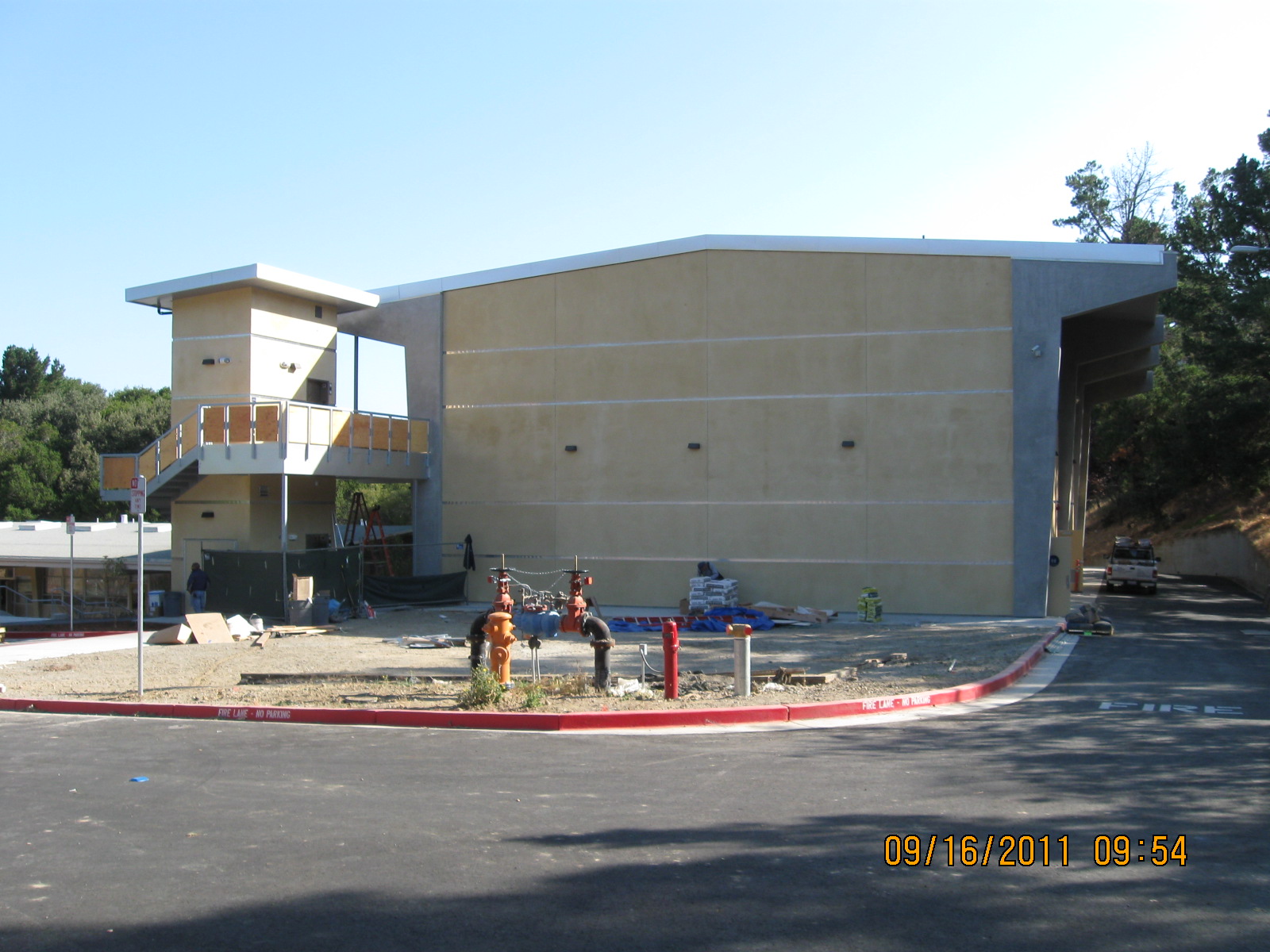 .    Carlmont High School Biotech Building Outside Image